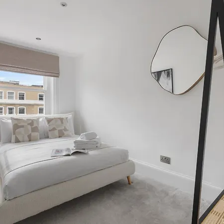 Serenity Escape - La Reserve Knightsbridge London Exterior photo