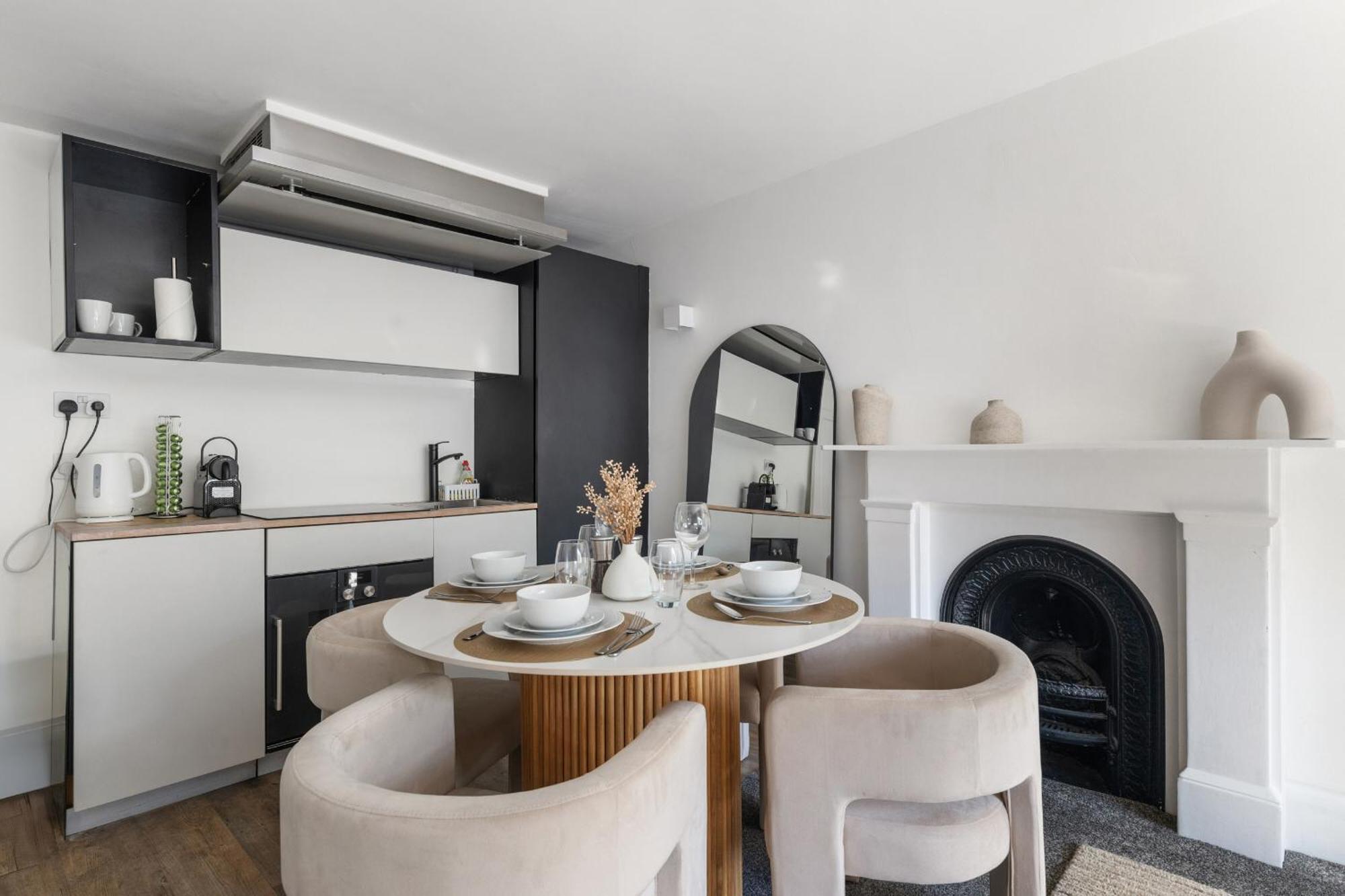 Serenity Escape - La Reserve Knightsbridge Appartamento *